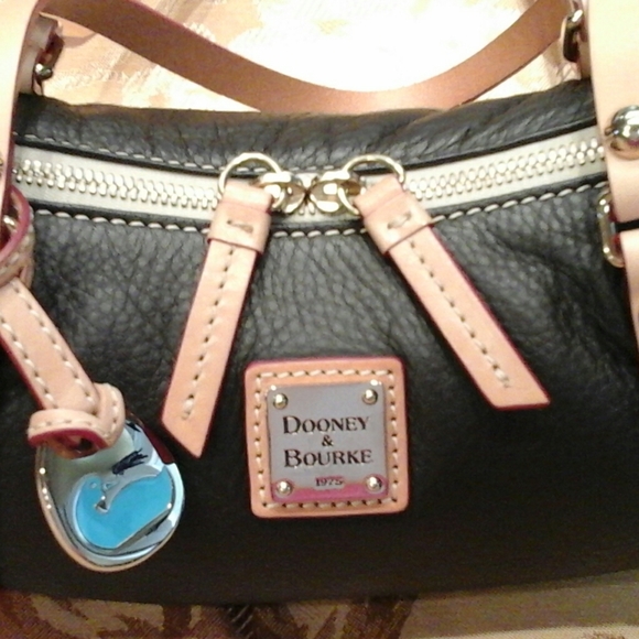 Ladies handbag - Picture 3 of 16